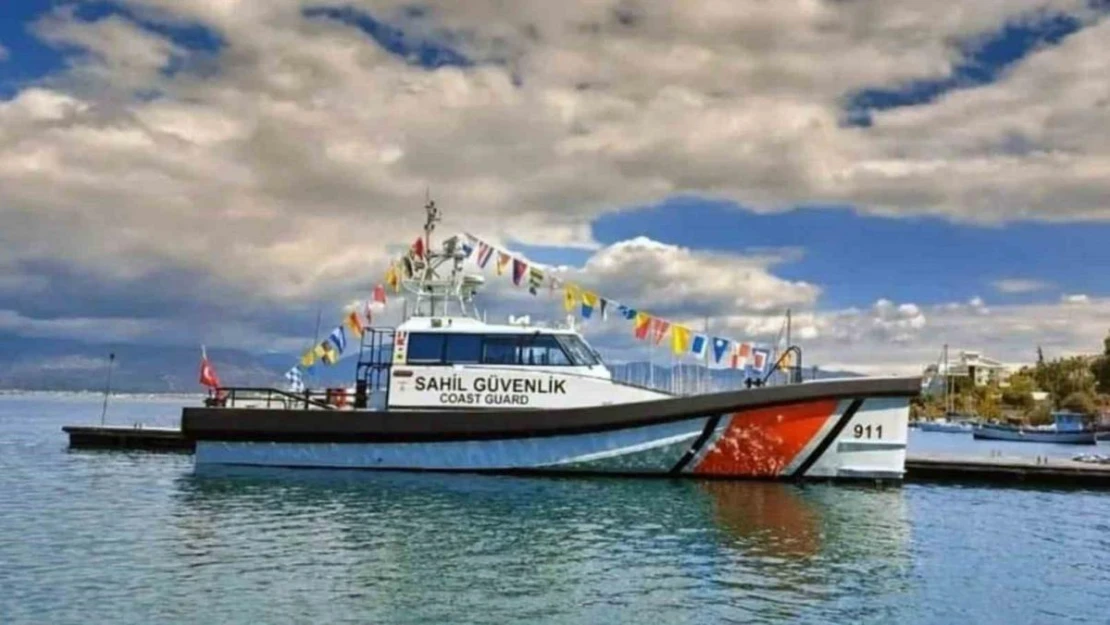 Sahil Güvenlik botları ziyarete açıldı