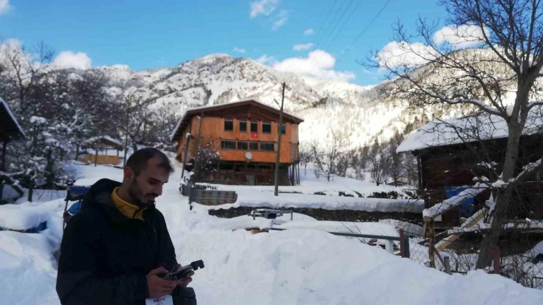 Sakin Şehir Şavşat'tan kartpostallık kar manzaraları