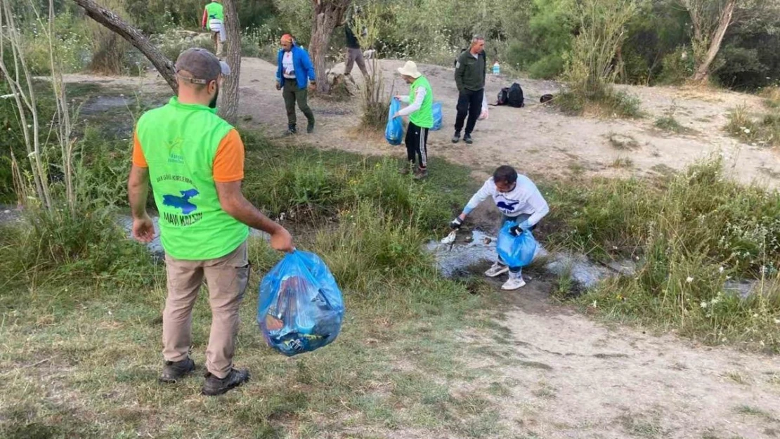 Şamran Kanalı için 51 kilometre yürüdüler