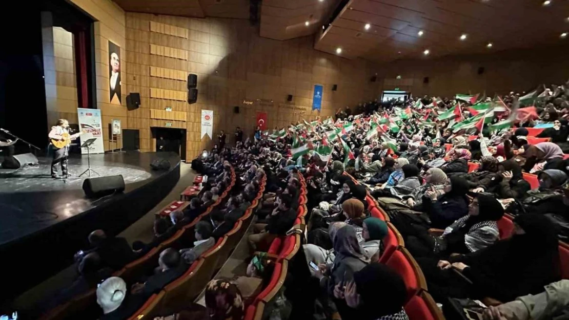 Samsun'da Filistin için hayır çarşısı ve konser