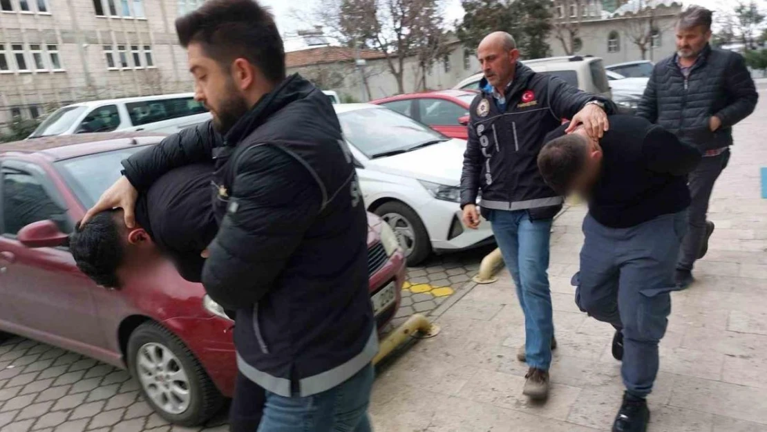 Samsun'da uyuşturucu ticaretinden 2 kişi tutuklandı