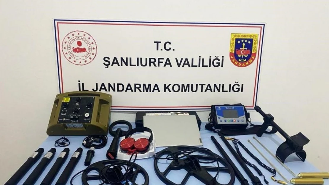 Şanlıurfa'da altın arayan 6 şüpheli dedektörlerle yakalandı