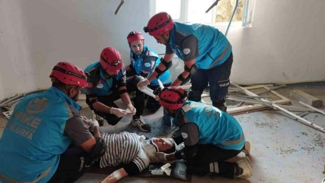 Şanlıurfa'da gerçeği aratmayan deprem tatbikatı