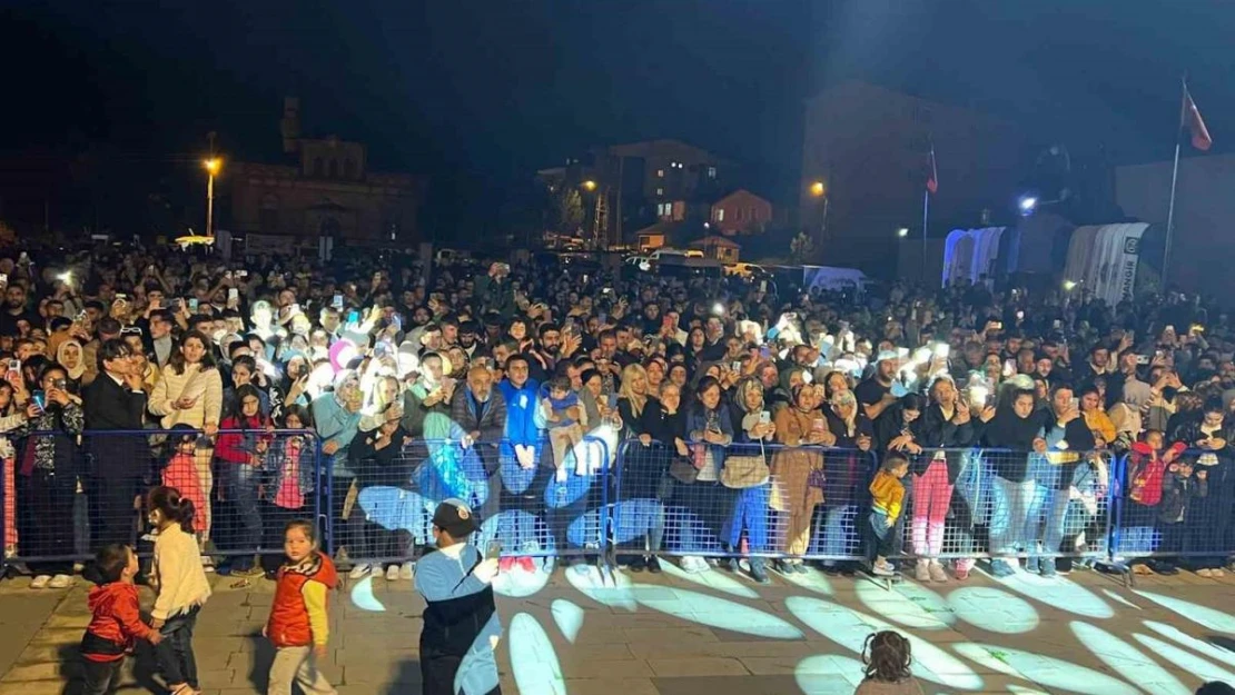 Sarıkamış Yaz Festivali'ne yoğun ilgi