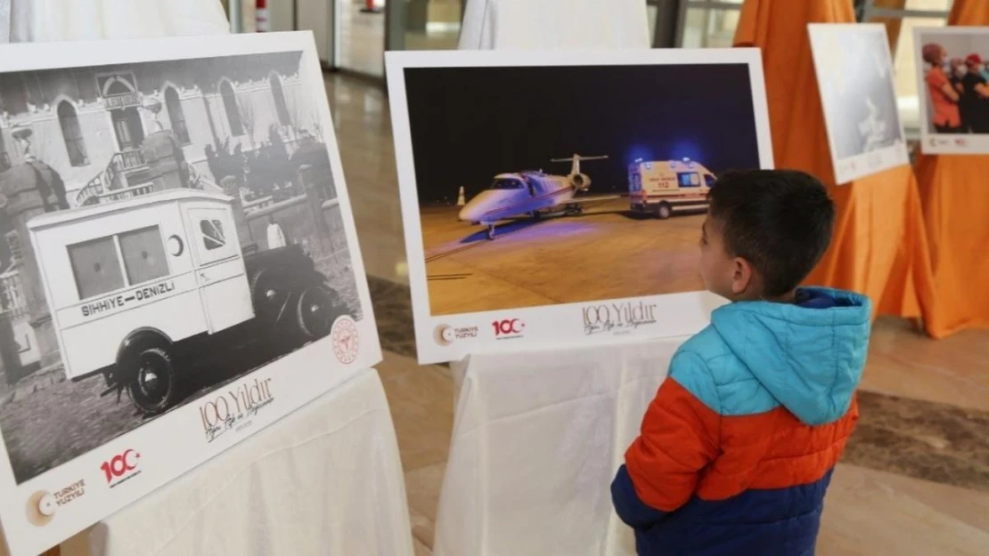 Şehir Hastanesi'nde 100. yıl fotoğraf sergisine yoğun ilgi