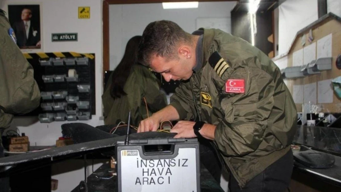 Şehit Özel Harekât Polisi Tufan Kansuva'nı adı bir İHA'ya verildi