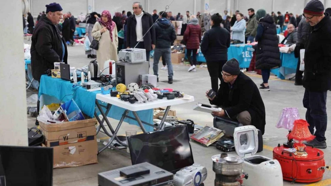 Selçuklu 2.El Pazarı yoğun ilgi görüyor