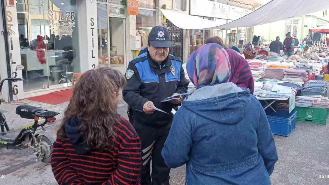 Semt pazarlarında hırsızlık olaylarına karşı bilgilendirme