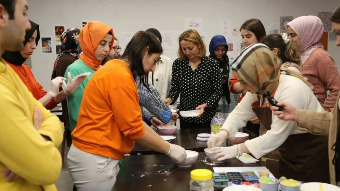 Serdivan Fikir ve Sanat Akademisi'nde güz dönemi tamamlandı