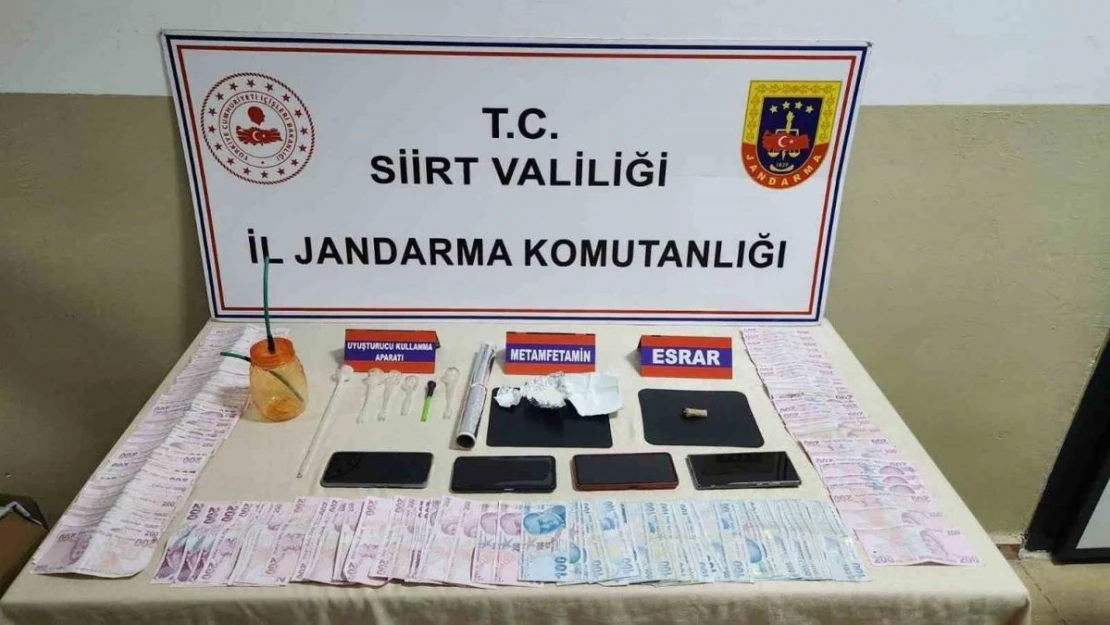 Siirt'te uyuşturucu ticareti yapan 2 şüpheli tutuklandı