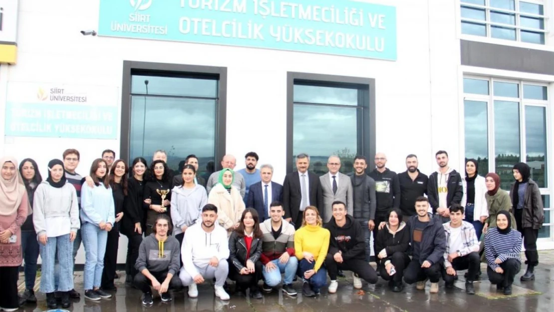 Siirt Üniversitesi yemek yarışmasında Türkiye 3'üncüsü oldu