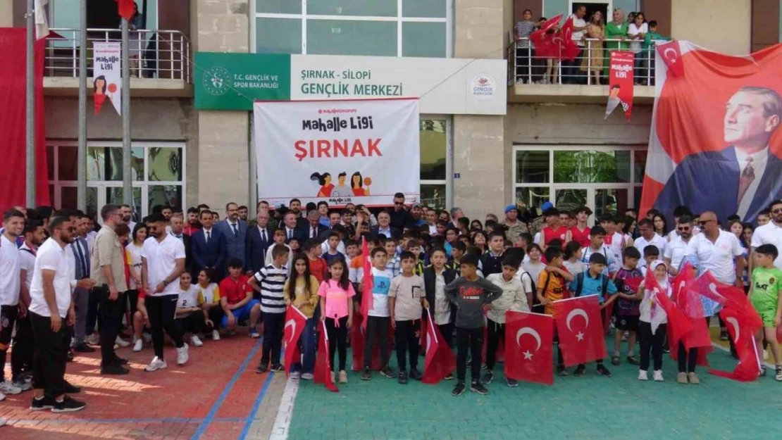 Silopi'de 300 sporcunun katıldığı 'Mahalle Ligi' başladı