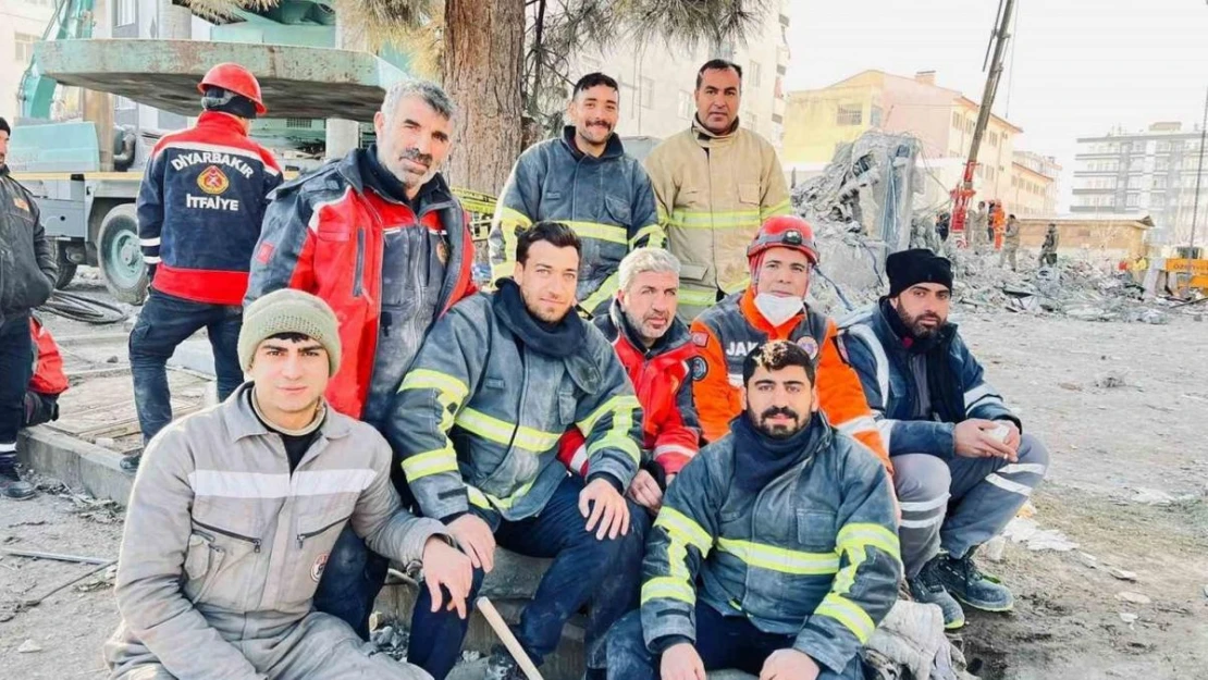 Şırnak Belediyesinden depremzedelere destek