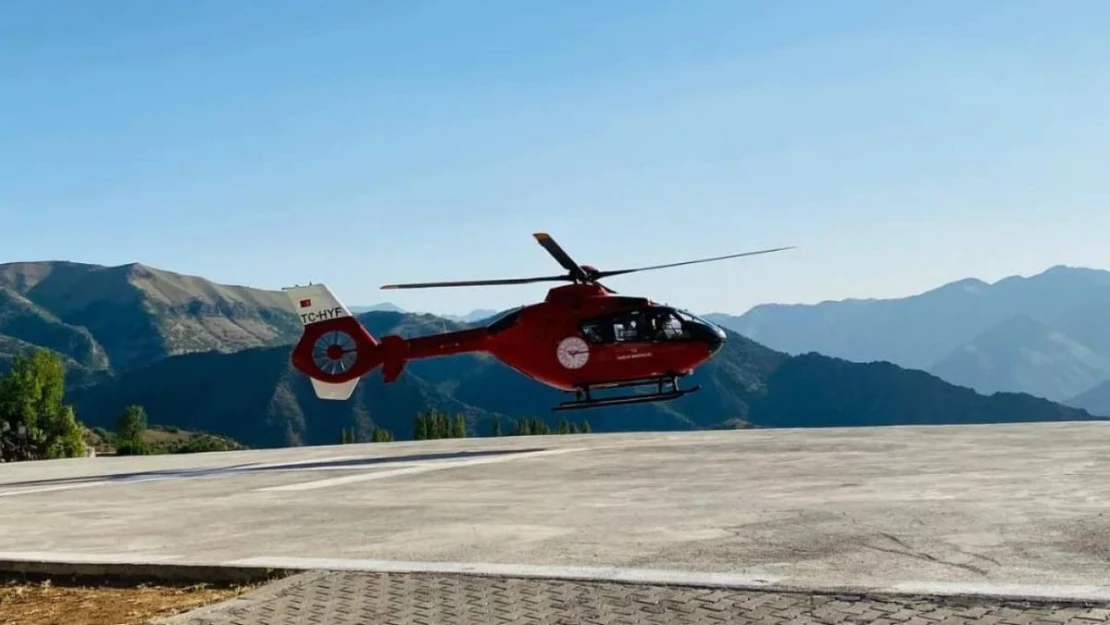 Şırnak'ta helikopter ambulans help sendromlu vatandaş için havalandı