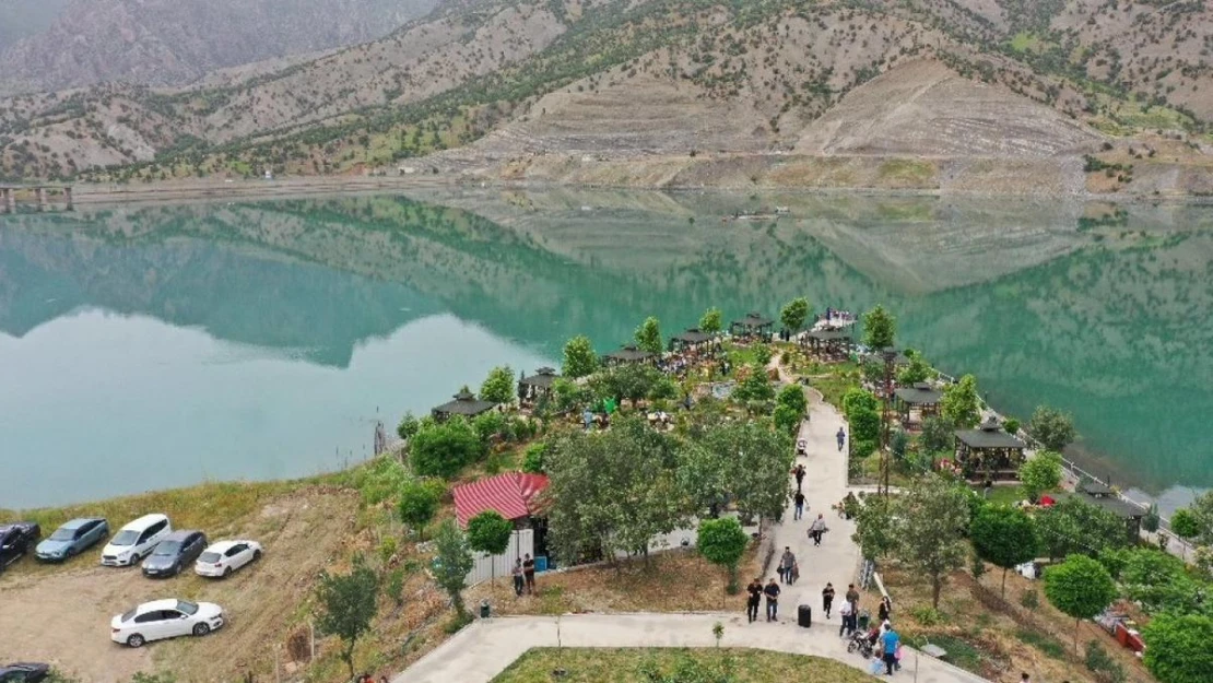 Şırnak Üniversitesi 1. Geleneksel Personel Bahar Şenliği düzenledi