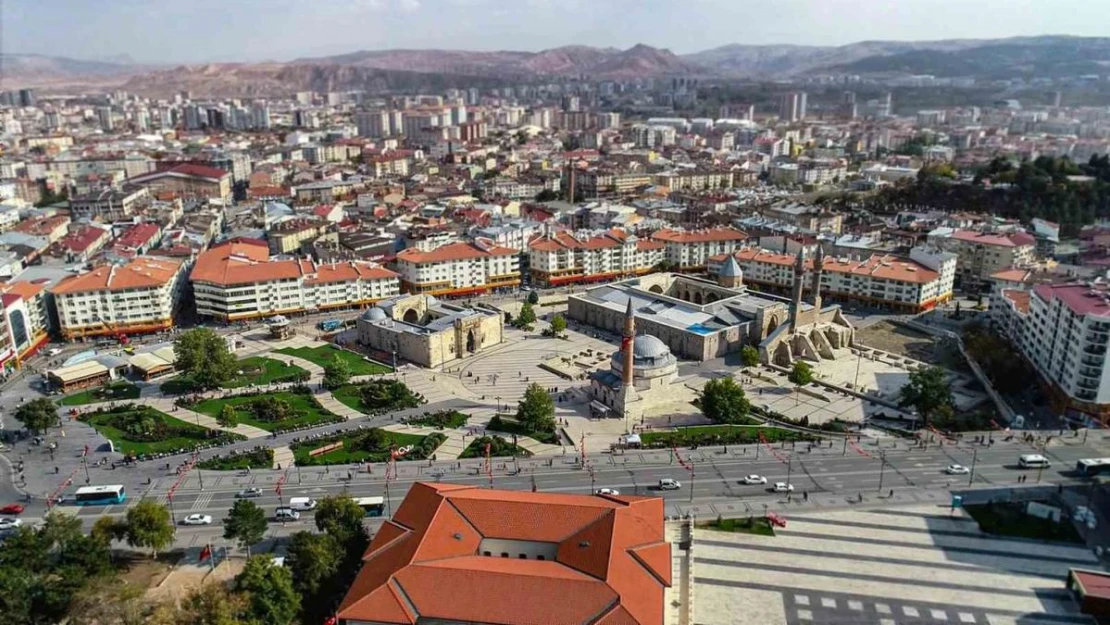 Sivas 2023 yılında göç aldı