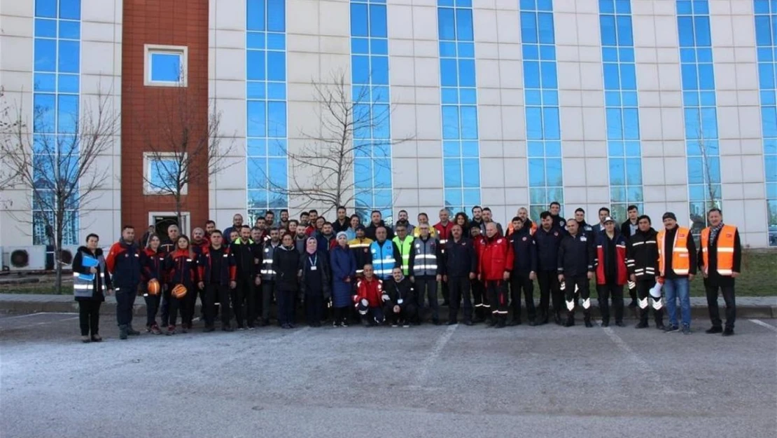 Sivas Numune Hastanesinde KBRN tatbikatı