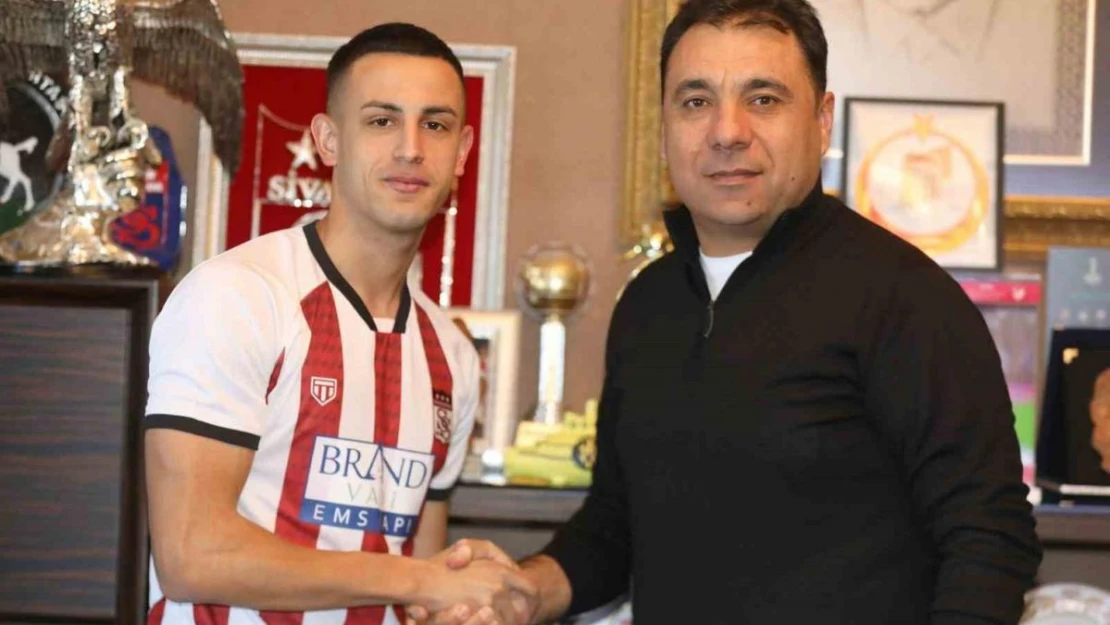 Sivasspor, Bartuğ Elmaz'ı sezon sonuna kadar kiraladı