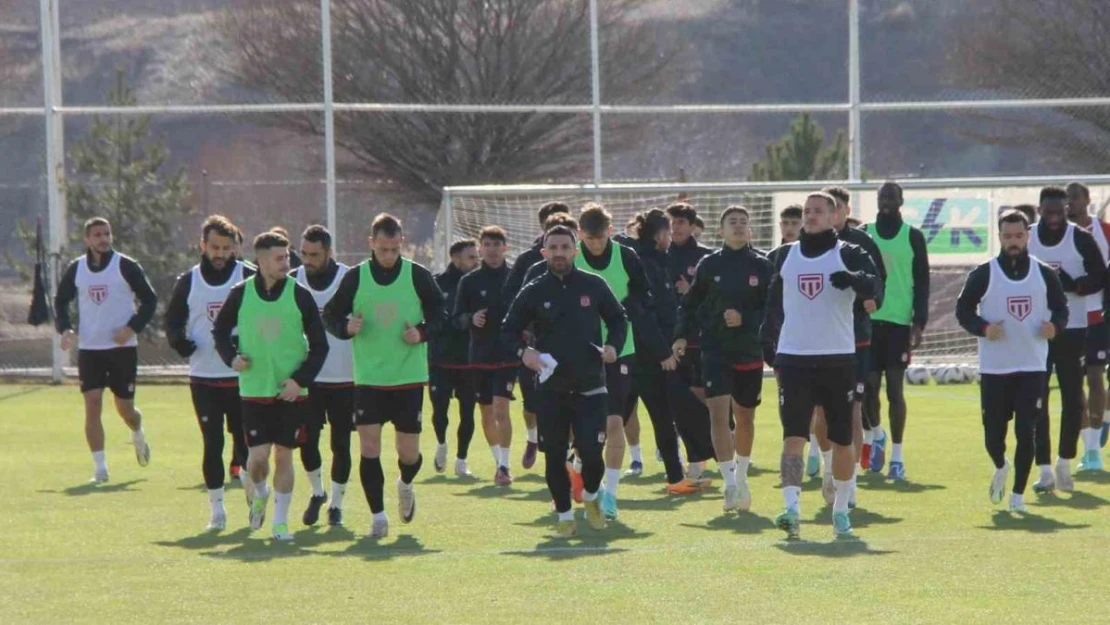 Sivasspor, Çaykur Rizespor maçına hazırlanıyor