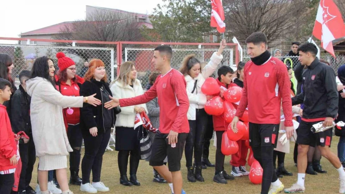 Sivasspor'dan 14 Şubat Sevgililer Günü'ne özel etkinlik