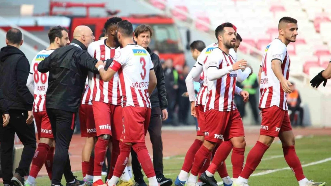 Sivasspor, ligde 8. galibiyetini aldı