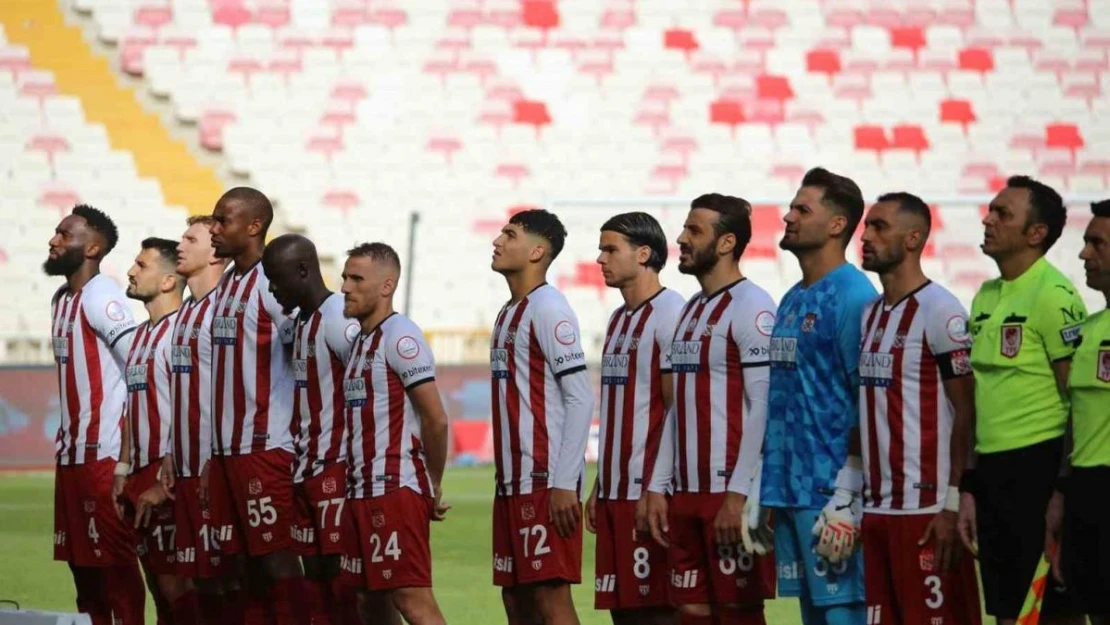 Sivasspor, Süper Lig'de 5. beraberliğini aldı