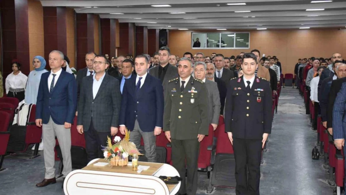 Siverek'te İstiklal Marşının Kabulü ve Mehmet Akif Ersoy'u anma etkinliği düzenlendi