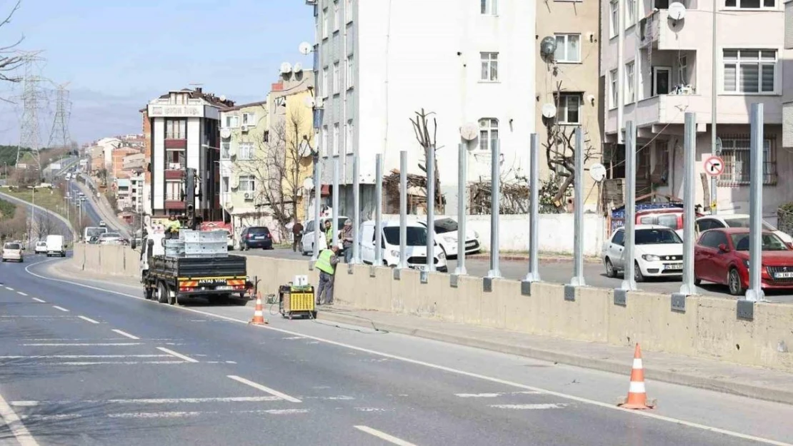 Sultangazi Belediyesi'nden gürültü bariyeri çalışması