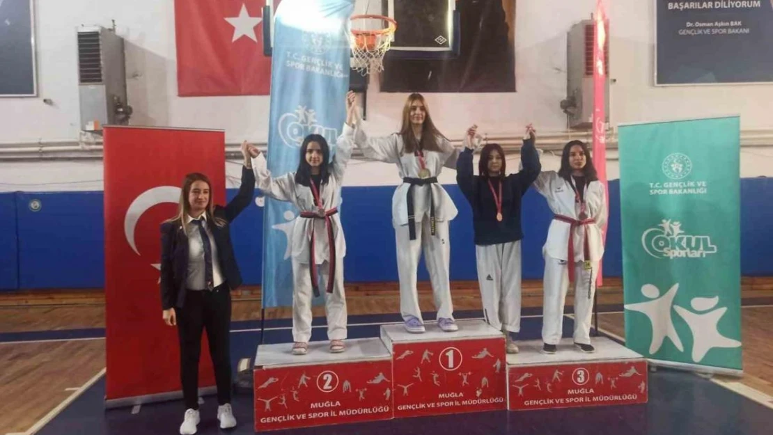 Taekwondo'da Köyceğiz'in gururu oldular