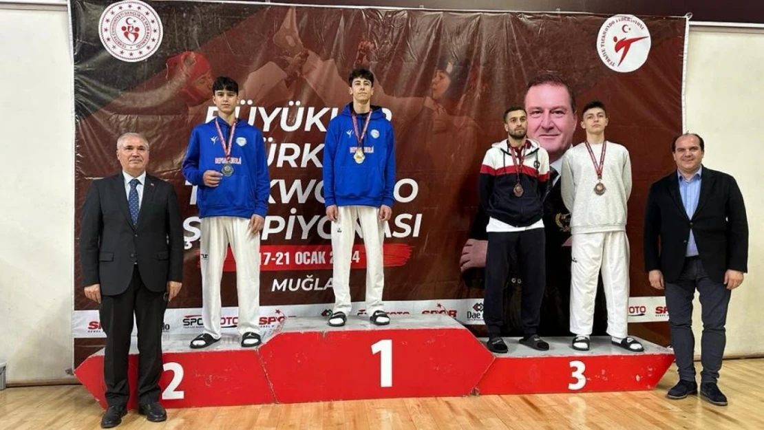 Taekwondo şampiyonasında DEPSAŞ Enerji rüzgarı