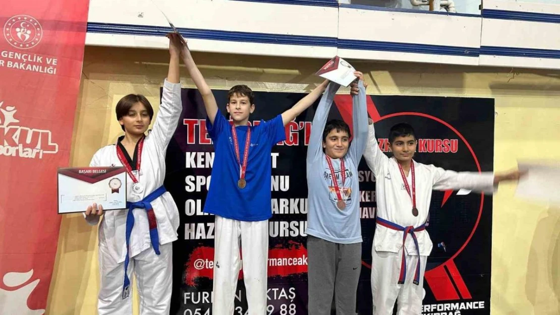 Taekwondo Tekirdağ İl Şampiyonları Malkara'dan