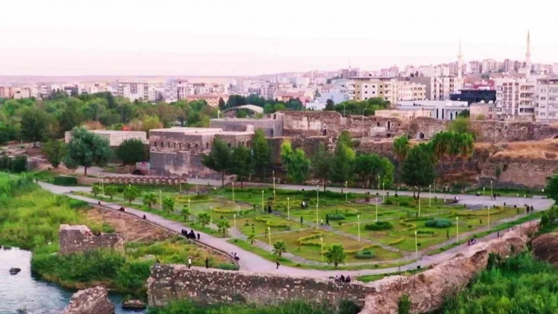 Tarihi yapıların restorasyon çalışmalarından sonra Cizre yerli ve yabancı turistleri bekliyor