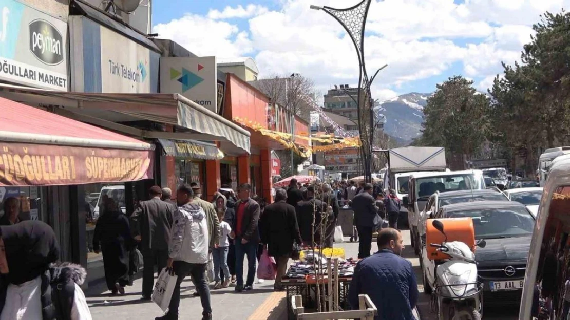 Tatvan'da bayram yoğunluğu