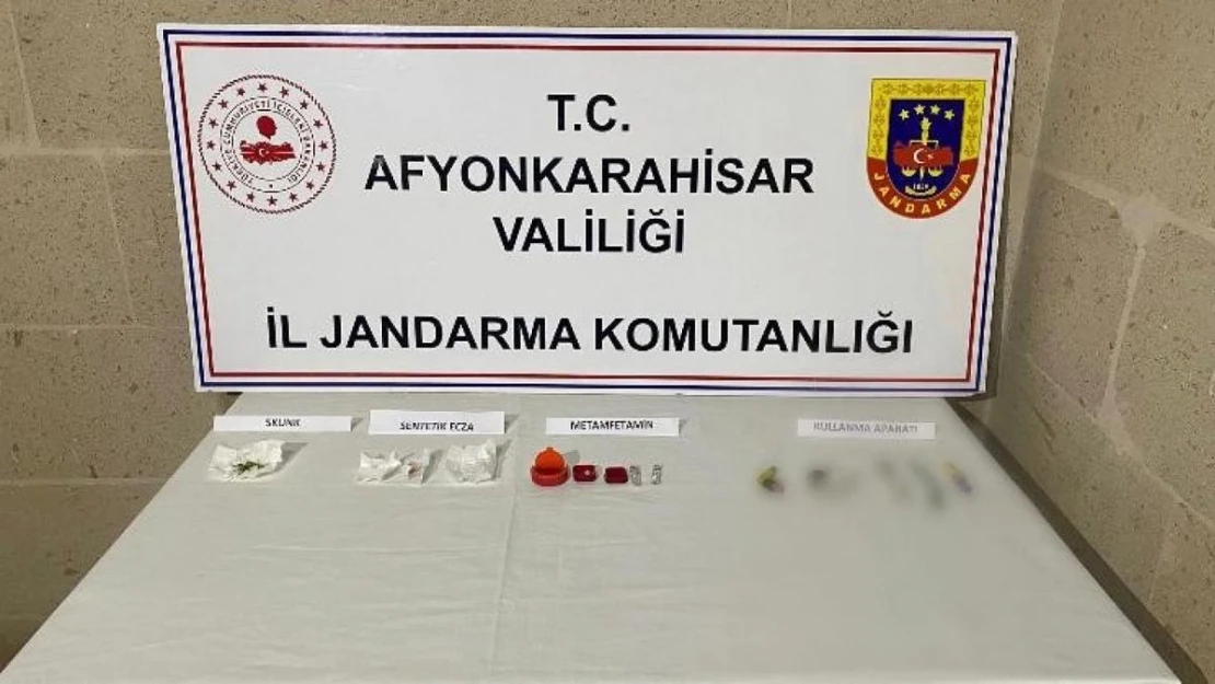 Ters yönden kaçmak isteyen şahıs jandarma tarafından yakalandı