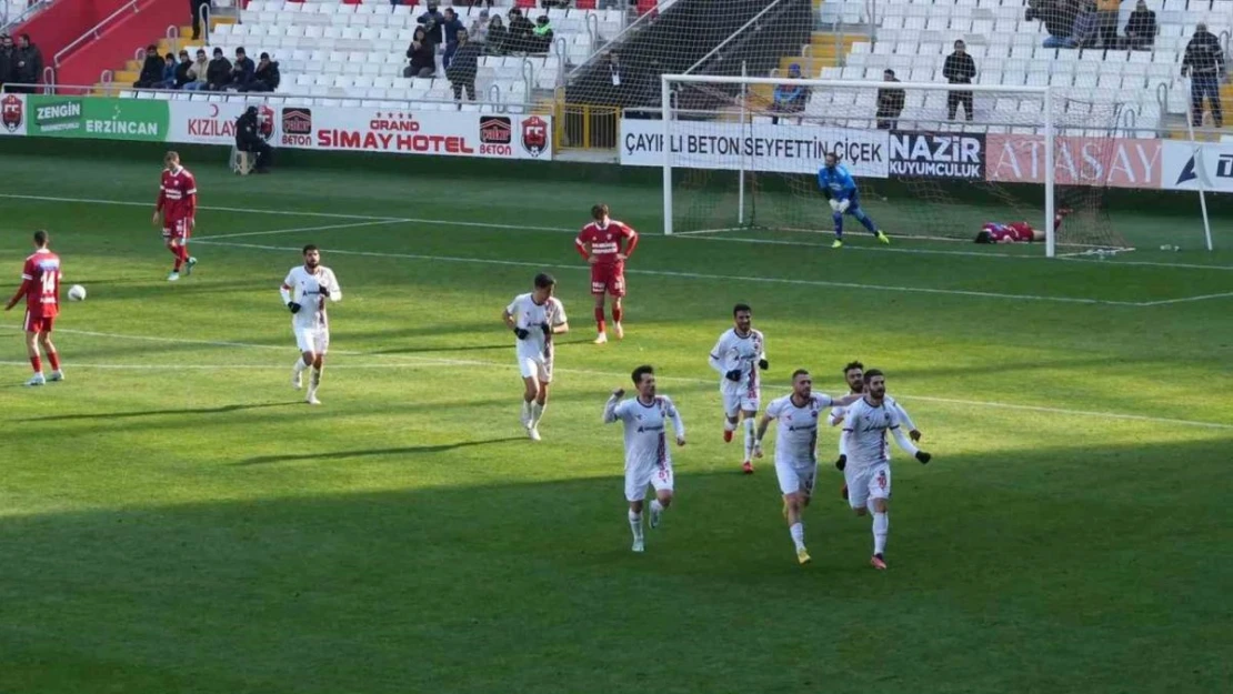 TFF 2. Lig: 24Erzincanspor: 2 - Somaspor: 0