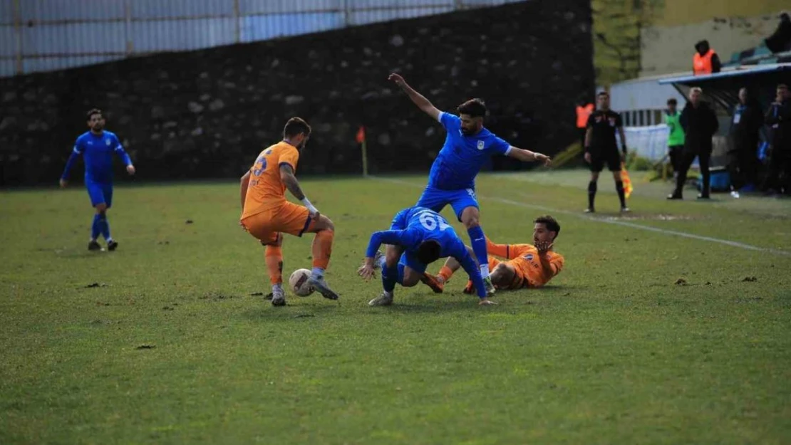 TFF 2. Lig: Belediye Derincespor: 0 - İskenderunspor: 1