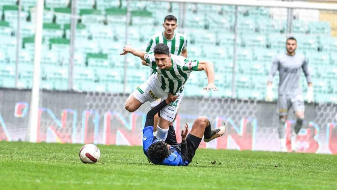 TFF 2. Lig: Bursaspor: 1 - Karacabey Belediyespor: 2