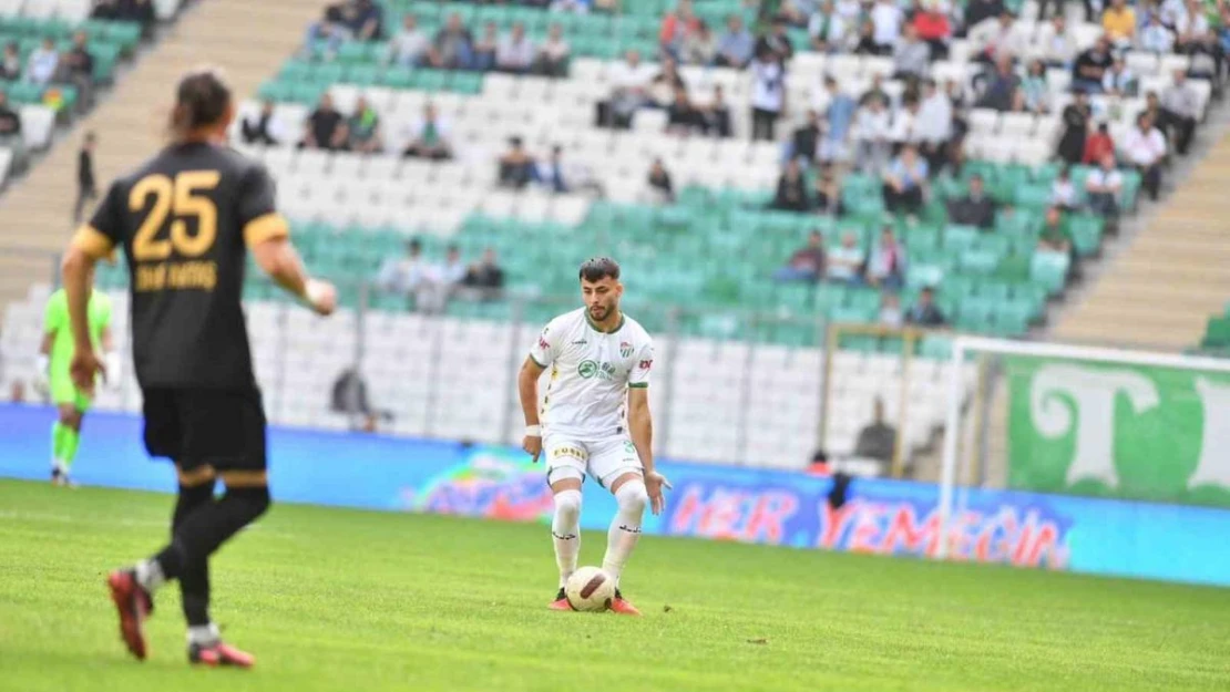 TFF 2. Lig: Bursaspor: 1 - Kırşehir FSK: 3