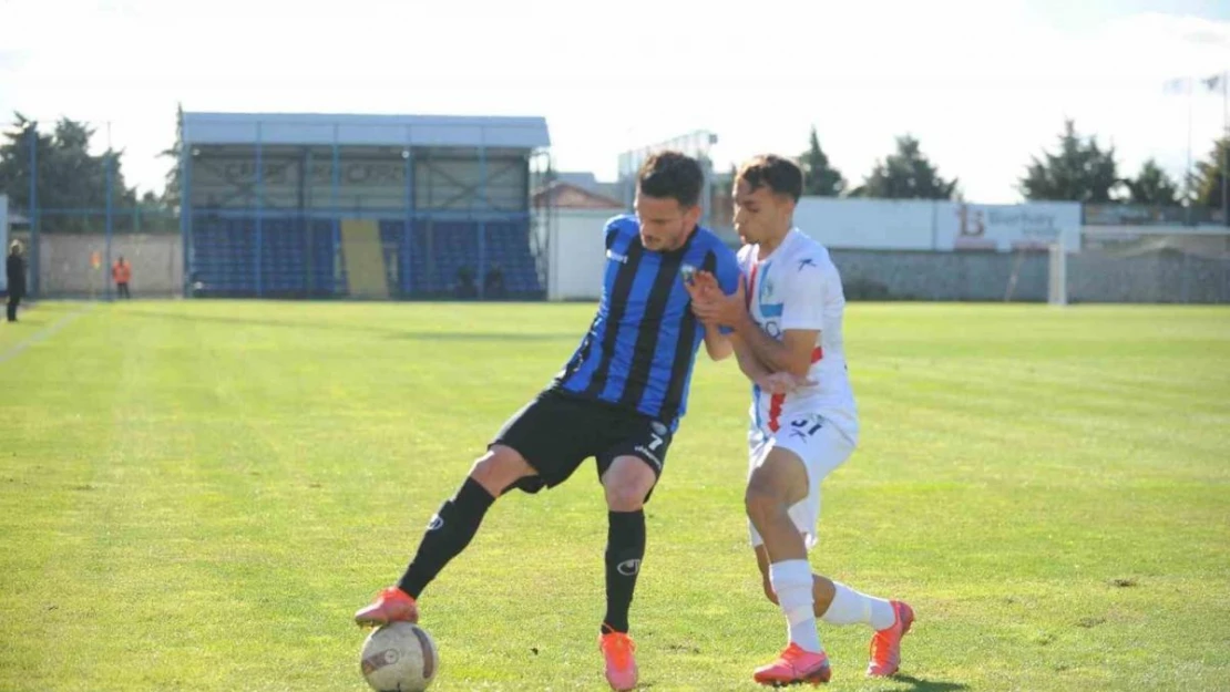 TFF 2. Lig: Karacabey Belediyespor: 1 - Beyoğlu Yeni Çarşı: 1