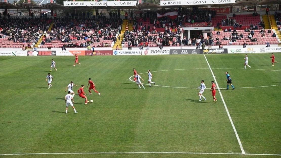 TFF 3. Lig: Balıkesirspor: 1 - Orduspor 1967: 4