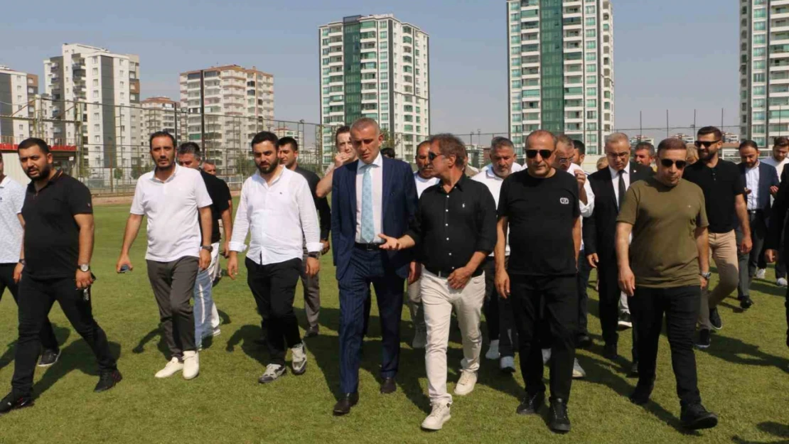 TFF Başkanı Hacıosmanoğlu, Amedspor tesislerini ziyaret etti