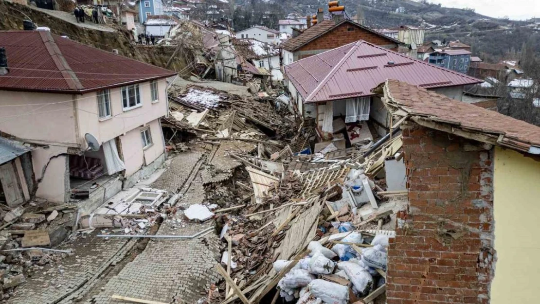 Tokat'ta Günebakan köyündeki heyelan afeti için 1 Milyon 188 Bin TL acil yardım aktarıldı