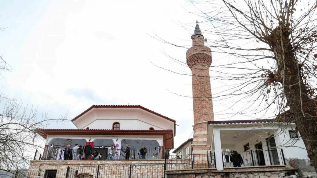 Tokat'ta yeniden inşa edilen Horuç Cami ibadete açıldı