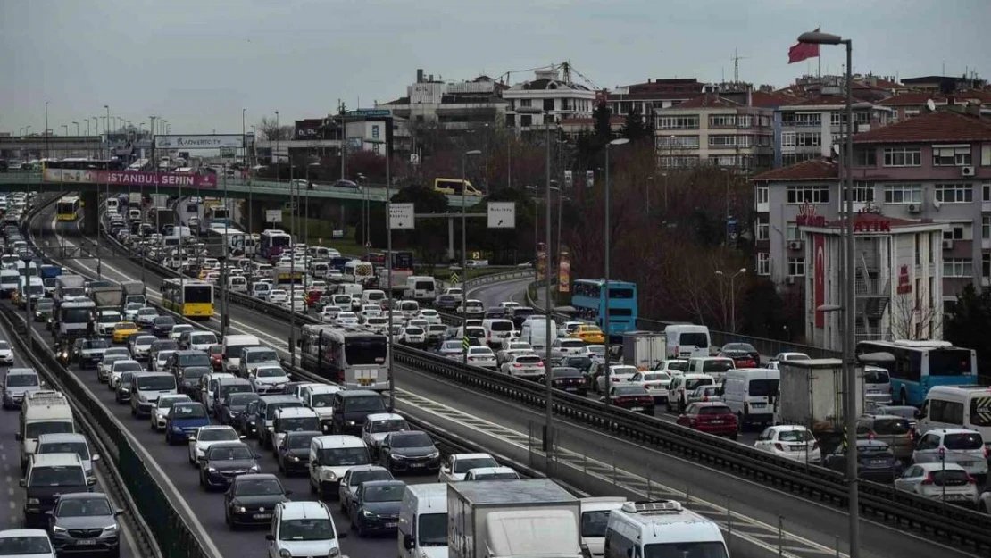 Trafiğe kayıtlı toplam taşıt sayısı 29 milyon sınırında