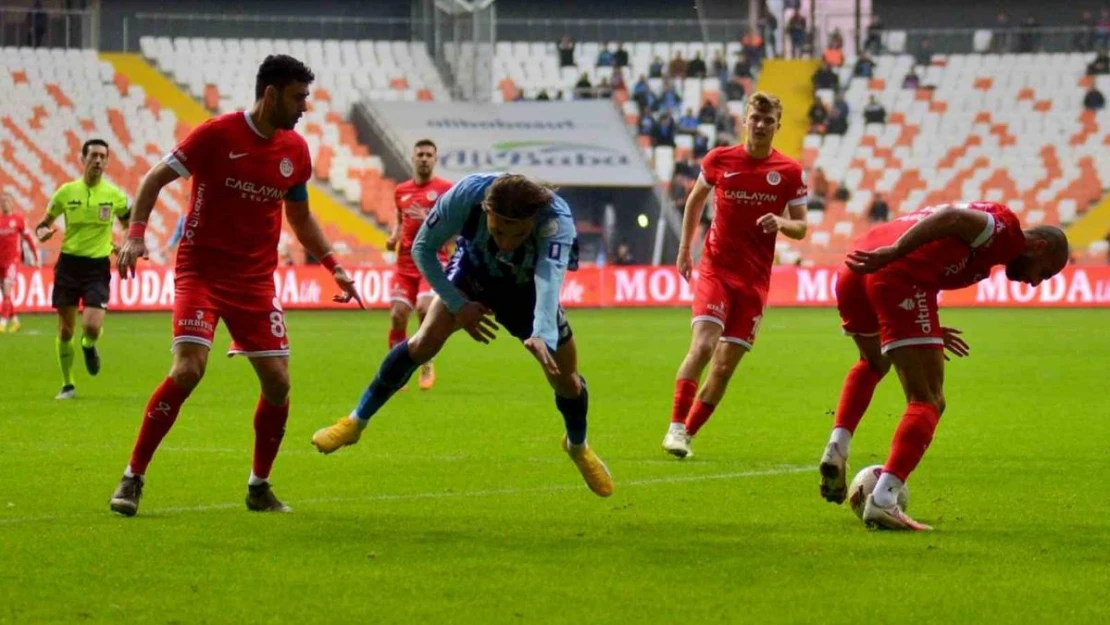 Trendyol Süper Lig: Adana Demirspor: 2 - Antalyaspor: 1 (Maç sonucu)