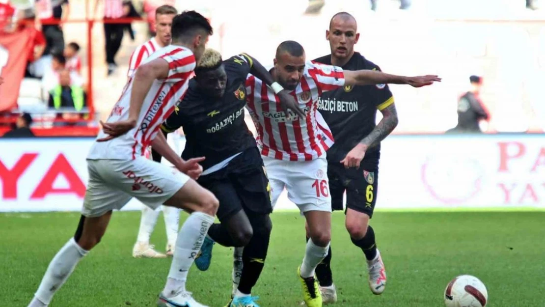 Trendyol Süper Lig: Antalyaspor: 2 - İstanbulspor: 2 (Maç sonucu)