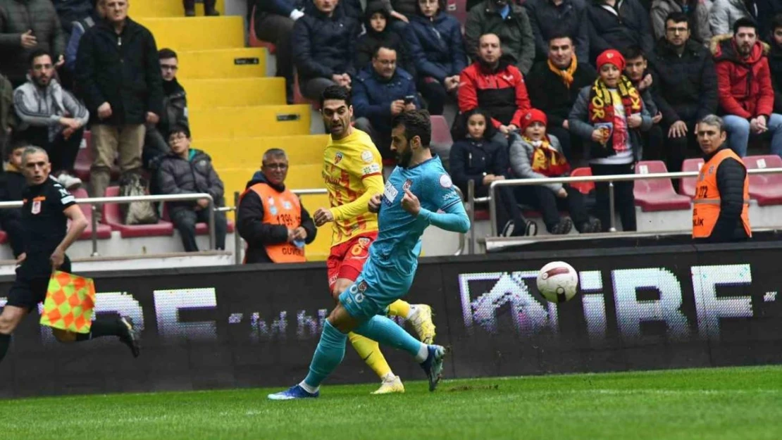 Trendyol Süper Lig: Kayserispor: 0 - Sivasspor: 1 (Maç devam ediyor)