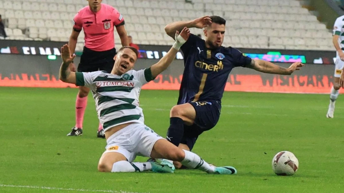 Trendyol Süper Lig Konyaspor: 0 Kasımpaşa: 0 (ilk yarı)