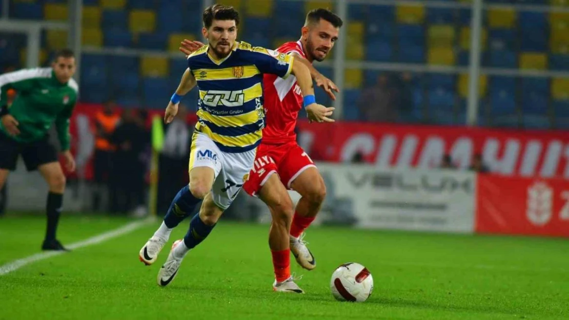 Trendyol Süper Lig: MKE Ankaragücü: 0 - Yılport Samsunspor: 0 (İlk yarı)