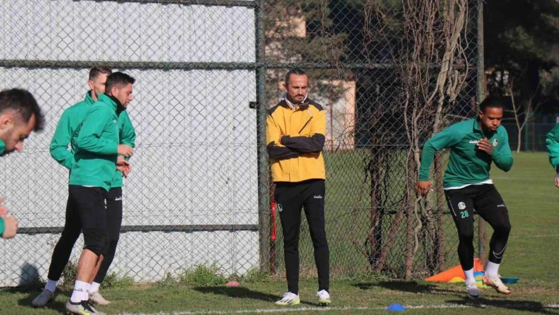 Tuncay Şanlı: 'Futbol oynarken hakem konuşmam, çünkü cevap verebileceğim yer sahadır'